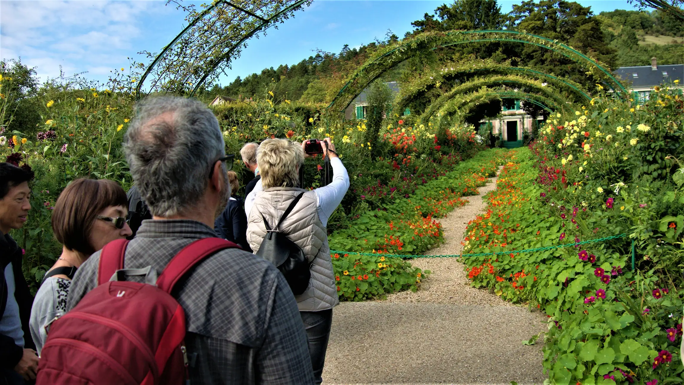 Visite à pied du village de Giverny et coupe-file pour le jardin de Monet